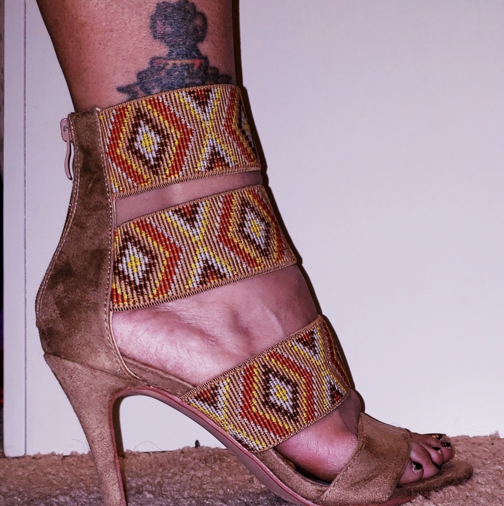 Sexy tribal print shoes